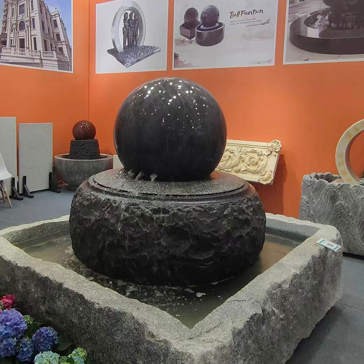 Square Landscape Garden ရဲ့ အားသာချက်တွေက ဘာတွေလဲ။