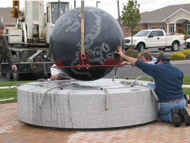 Granite Fountain - မင်းရဲ့ဥယျာဉ်အတွက် ရင်သပ်ရှုမောဖွယ်ရာ ထပ်လောင်းတစ်ခု