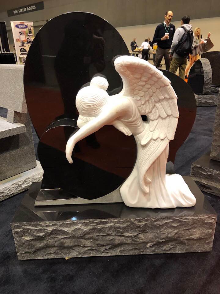 Angel HeT-shaped Tombstone